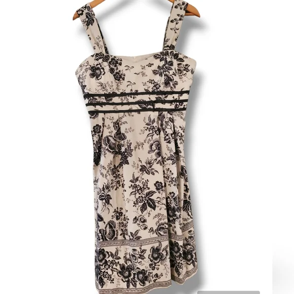 Kim Rogers Spring Dress Black and Tan Floral Size 12P - Picture 2 of 9